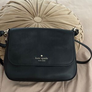 Kate Spade Elegant Black Crossbody Bag